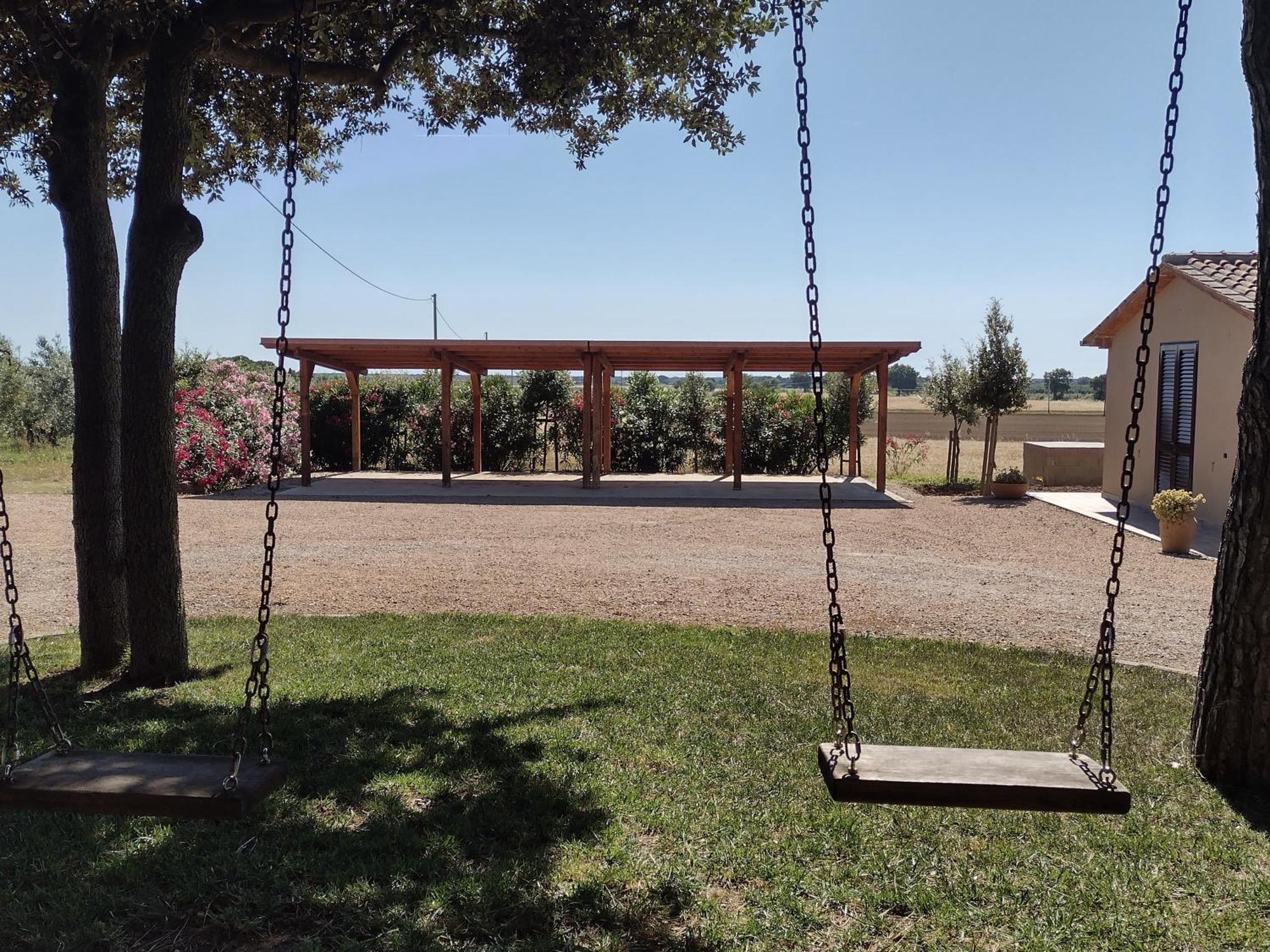 Agriturismo I Debbi บิบโบนา ภายนอก รูปภาพ