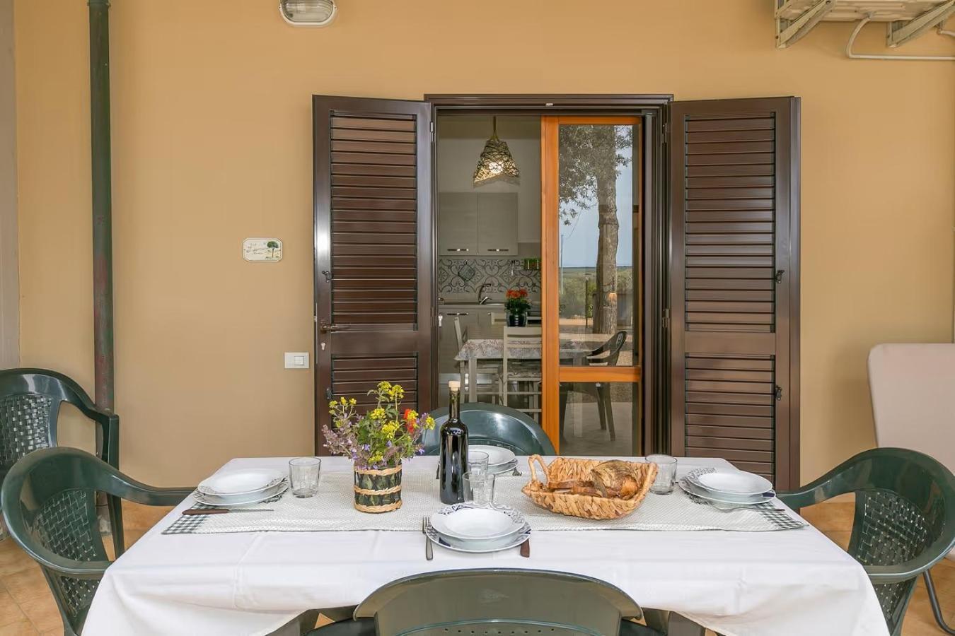 Agriturismo I Debbi บิบโบนา ภายนอก รูปภาพ