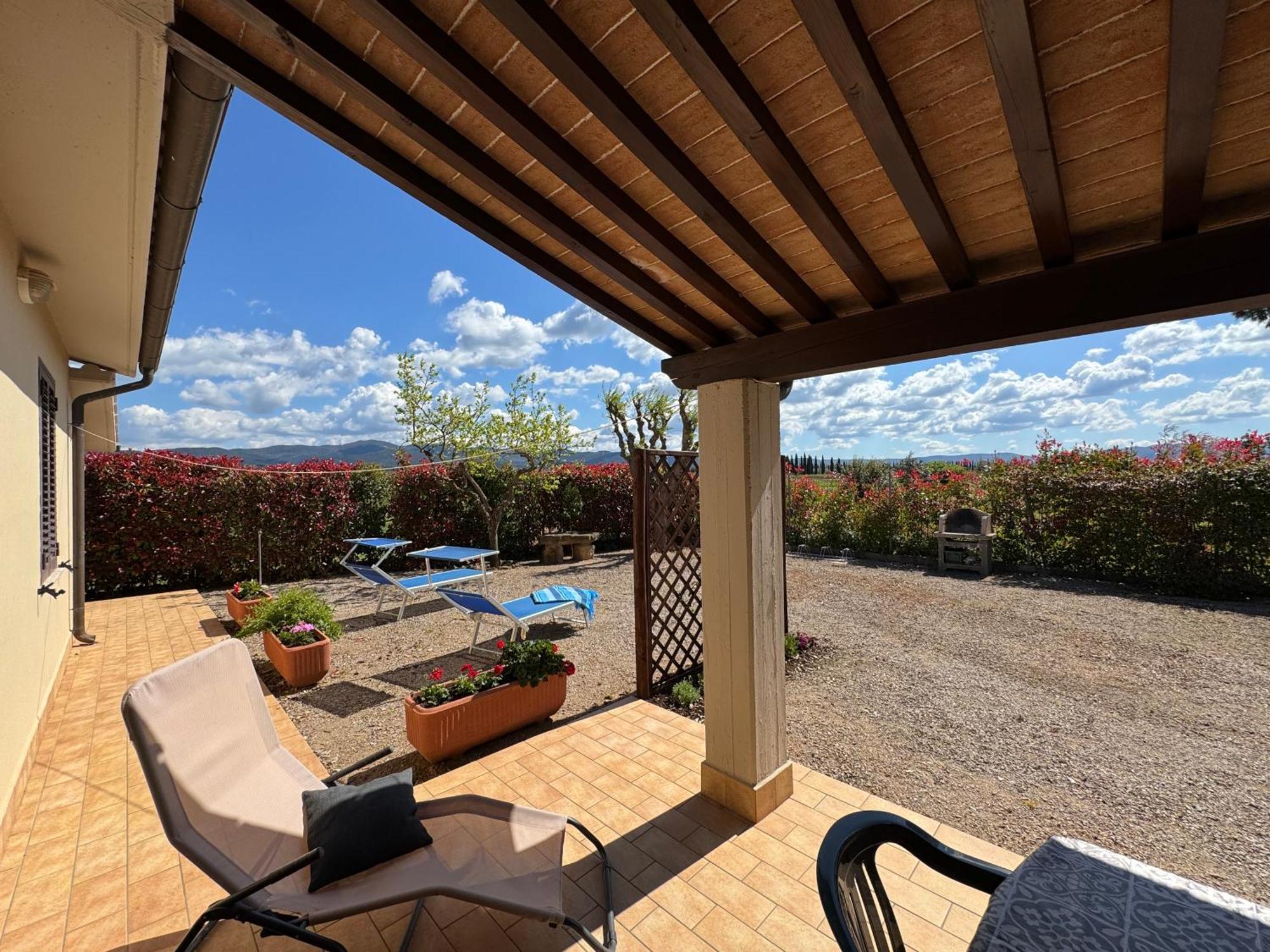 Agriturismo I Debbi บิบโบนา ภายนอก รูปภาพ