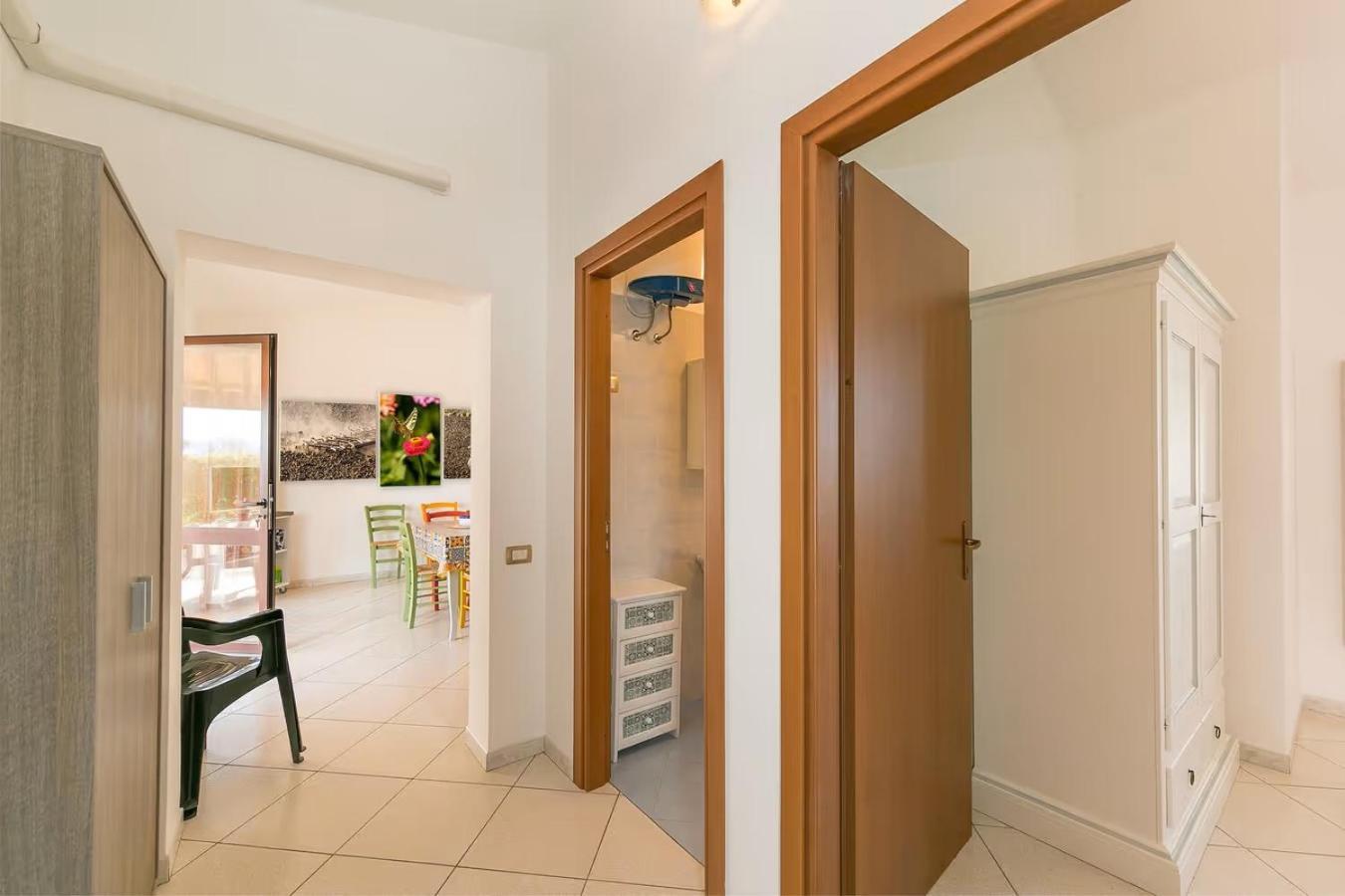 Agriturismo I Debbi บิบโบนา ภายนอก รูปภาพ